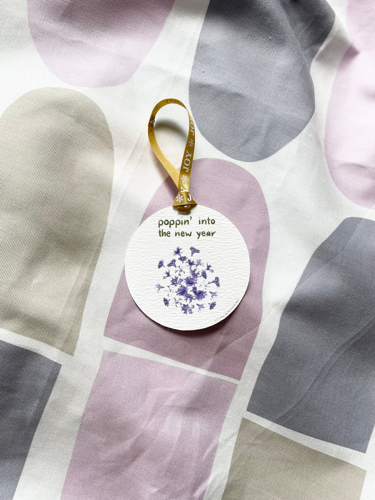 Single floral gift tags